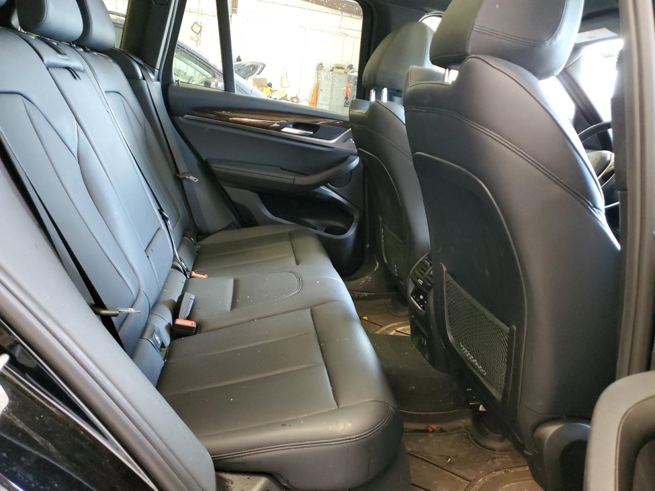VIN 5UXTR9C50JLC73388 2018 BMW X3 XDRIVE