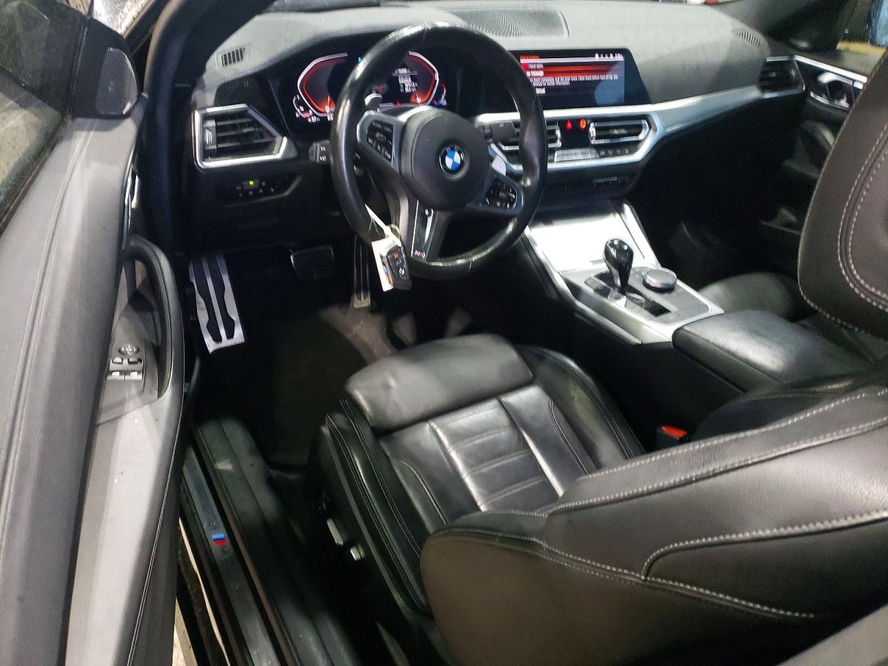 VIN WBA13AR08MCF67064 2021 BMW M440XI