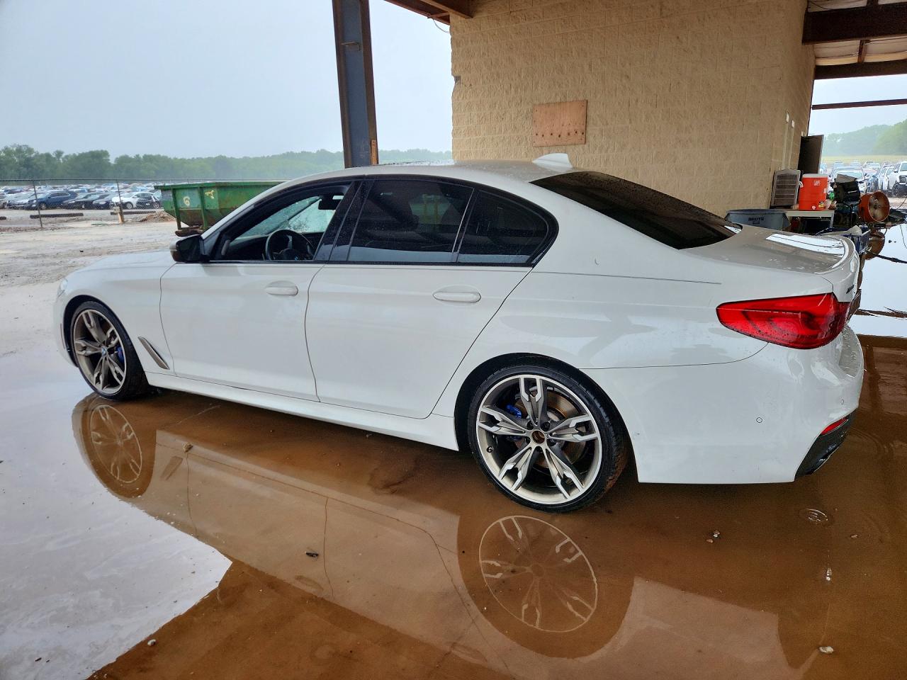 VIN WBAJB9C51KB288772 2019 BMW M550XI