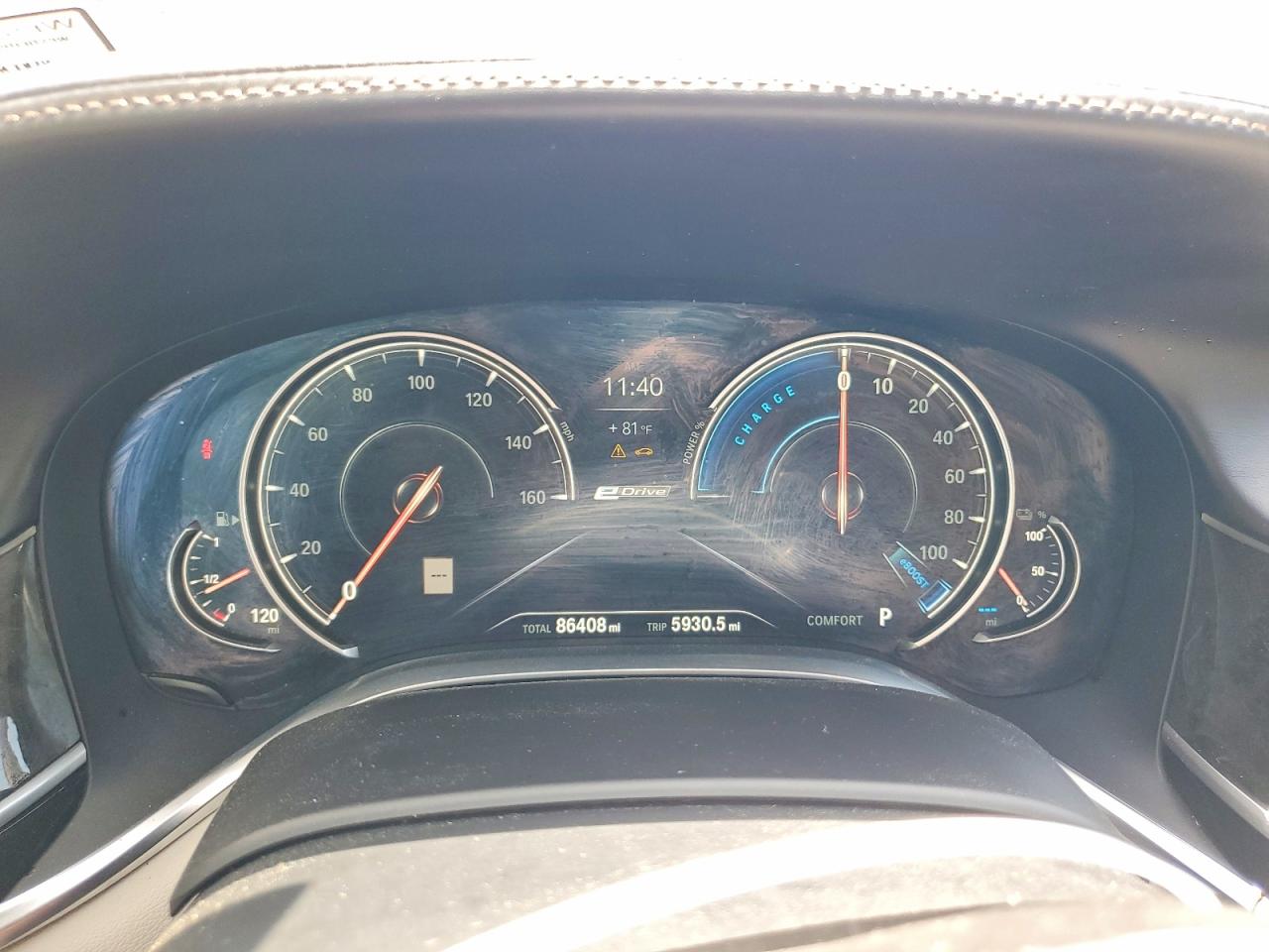 VIN WBA7J2C56JB246276 2018 BMW 740