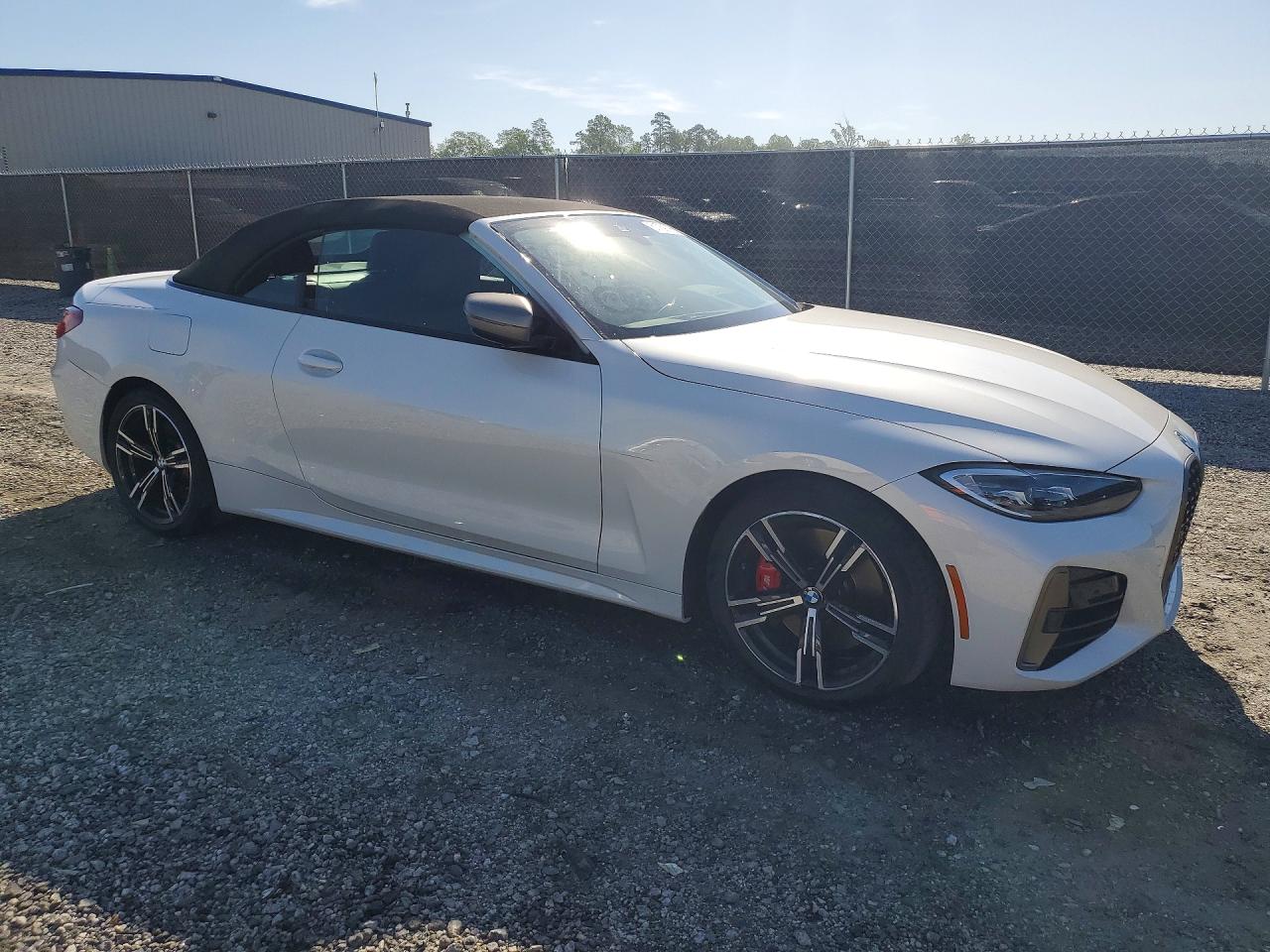 VIN WBA53AT01NCJ15062 2022 BMW M440I