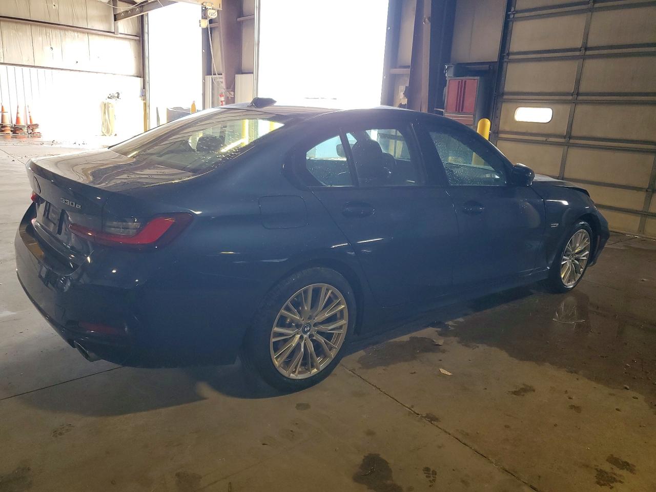 VIN 3MW39FS01P8C95674 2023 BMW 330XE