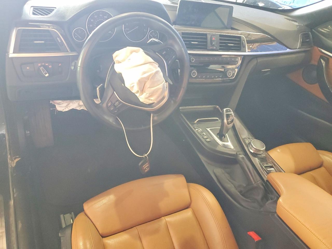 VIN WBA4Z1C50KEE44067 2019 BMW 430I