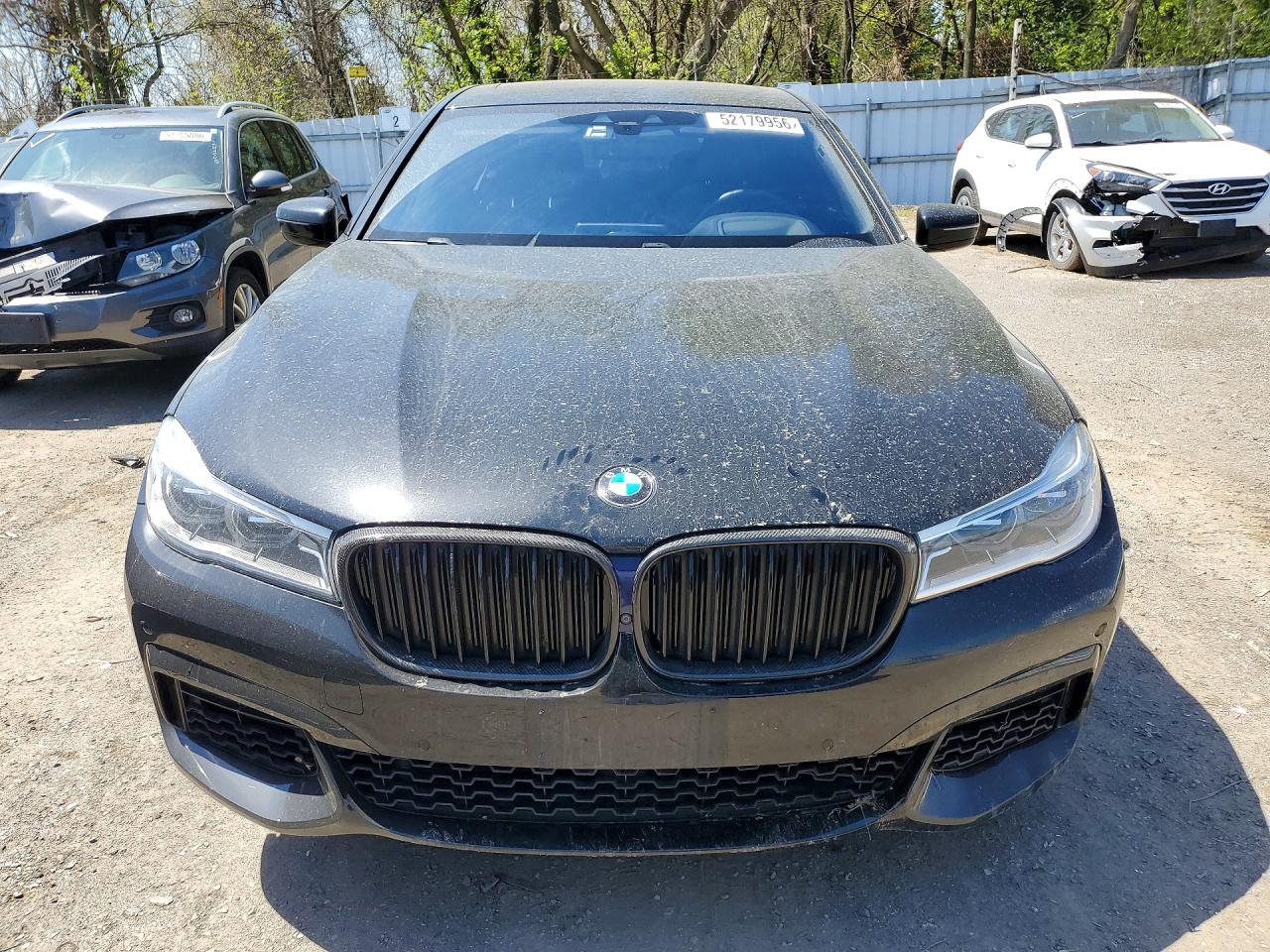 VIN WBA7F2C55JB238736 2018 BMW 750
