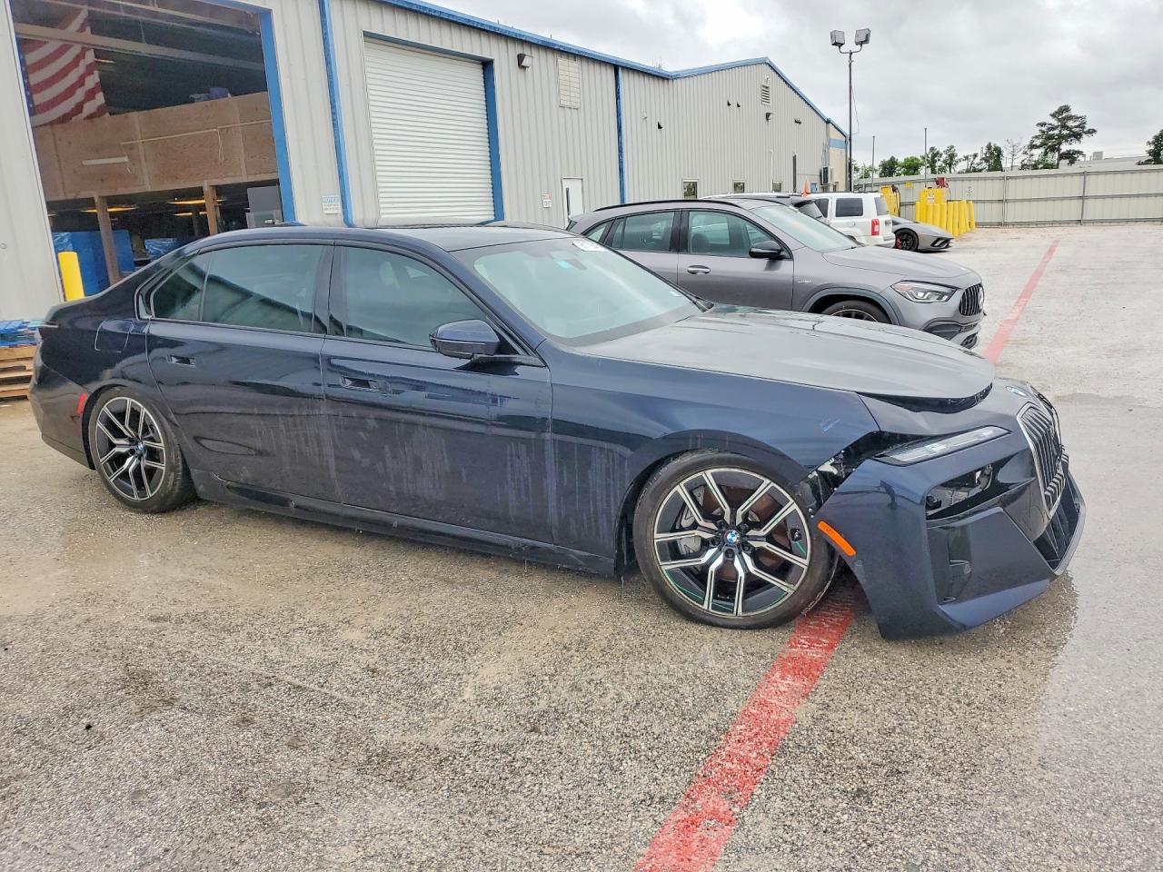 VIN WBA33EJ0XRCT01867 2024 BMW 760