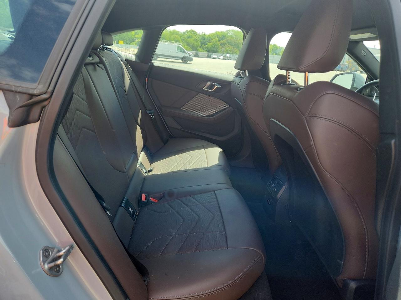 VIN WBA23GG05S7T16709 2025 BMW 228XI