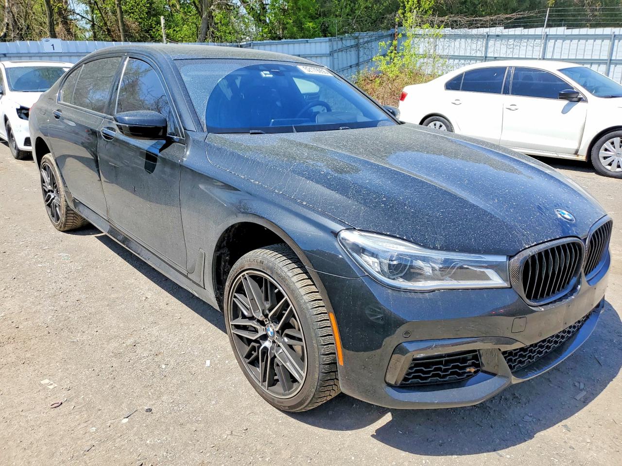 VIN WBA7F2C55JB238736 2018 BMW 750