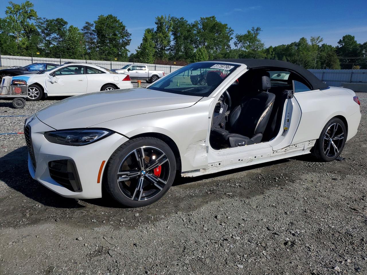 VIN WBA53AT01NCJ15062 2022 BMW M440I