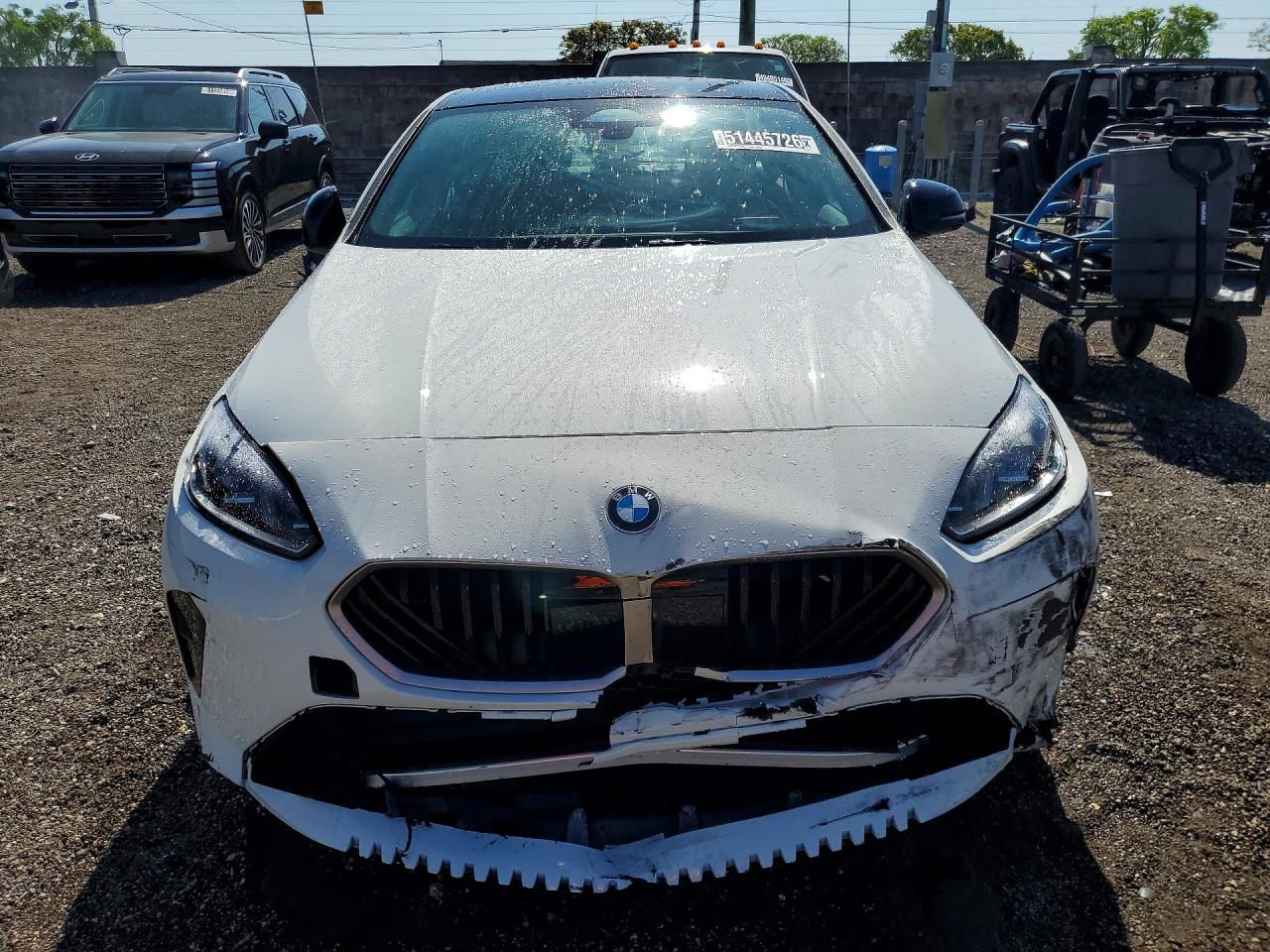 VIN WBA83GG01T7U40312 2026 BMW 228