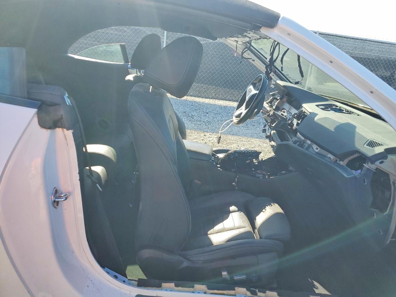 VIN WBA53AT01NCJ15062 2022 BMW M440I