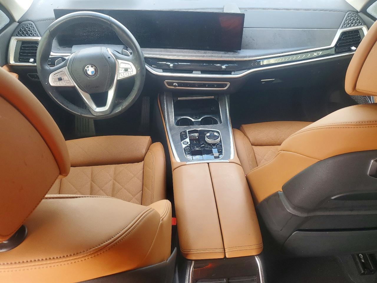VIN 5UX23EM0XP9N84662 2023 BMW X7