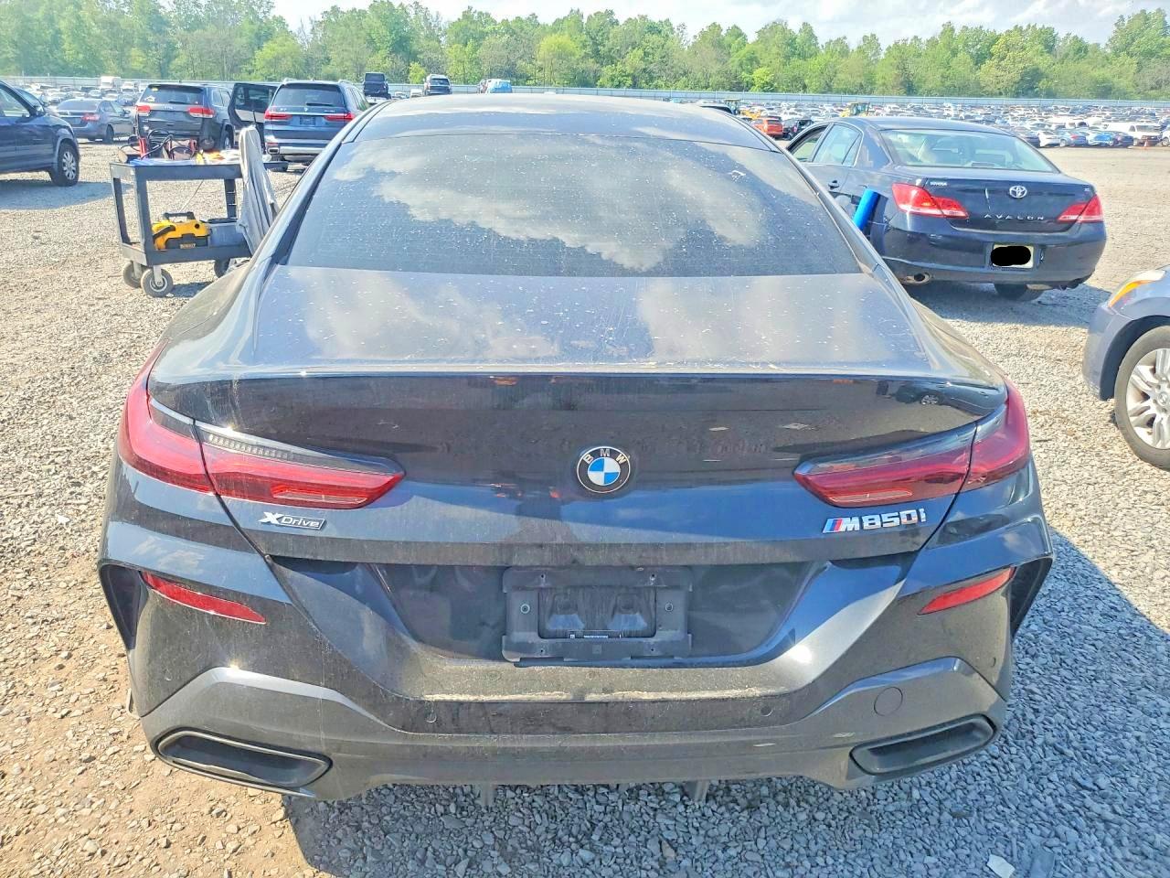 VIN WBAGV8C07RCR10036 2024 BMW M850XI
