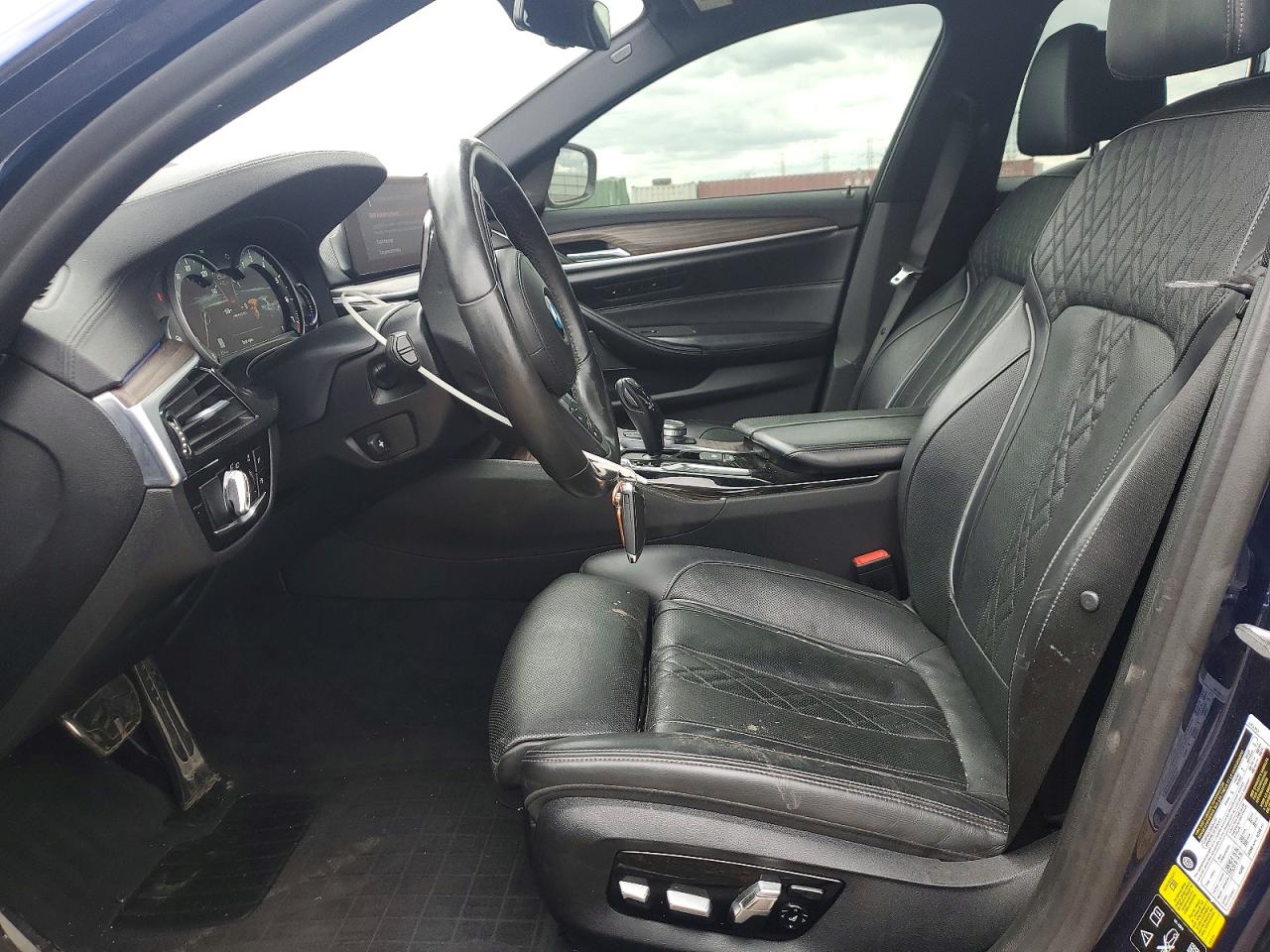 VIN WBAJB9C54KB464312 2019 BMW M550XI