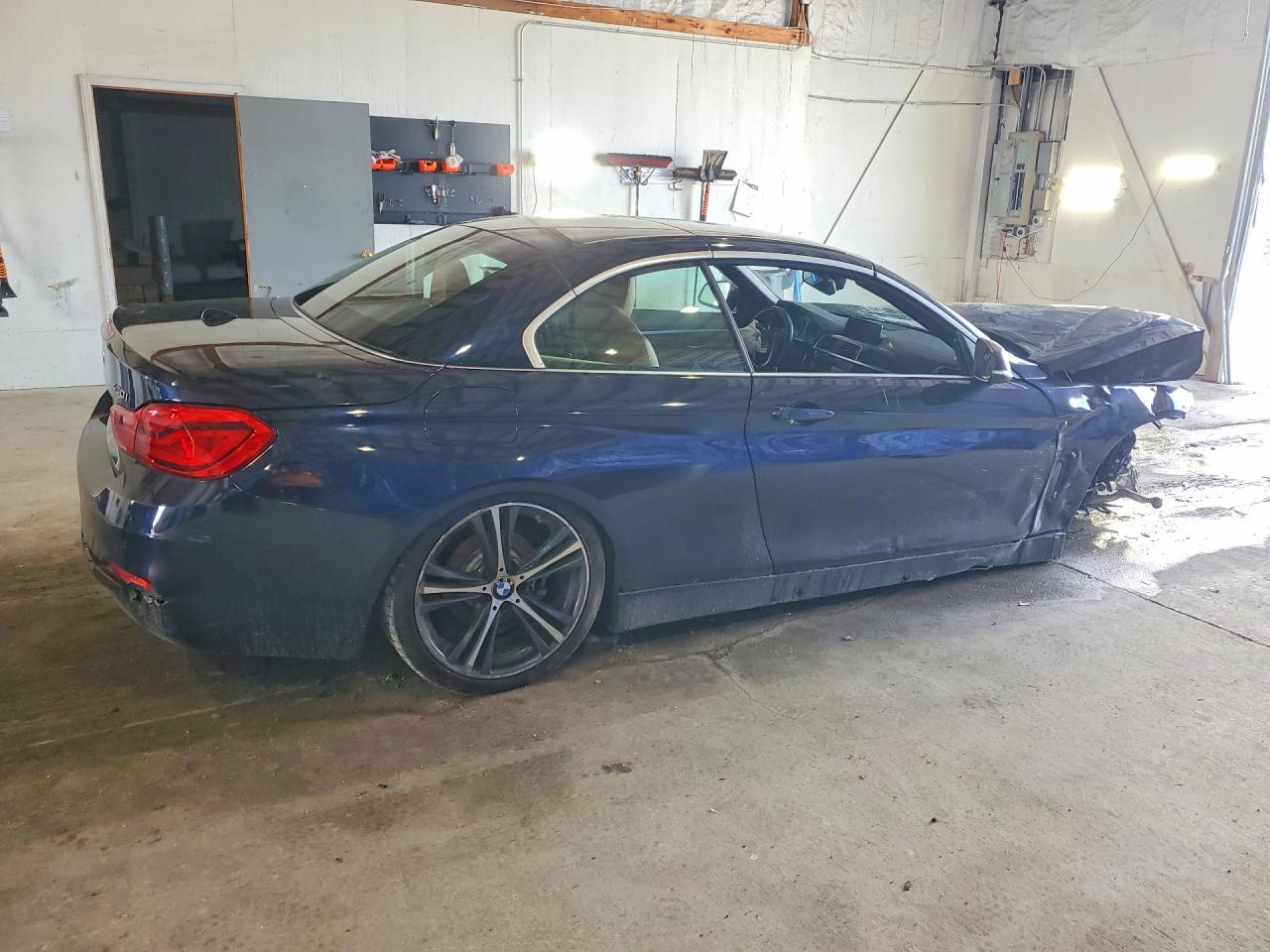 VIN WBA4Z1C50KEE44067 2019 BMW 430I