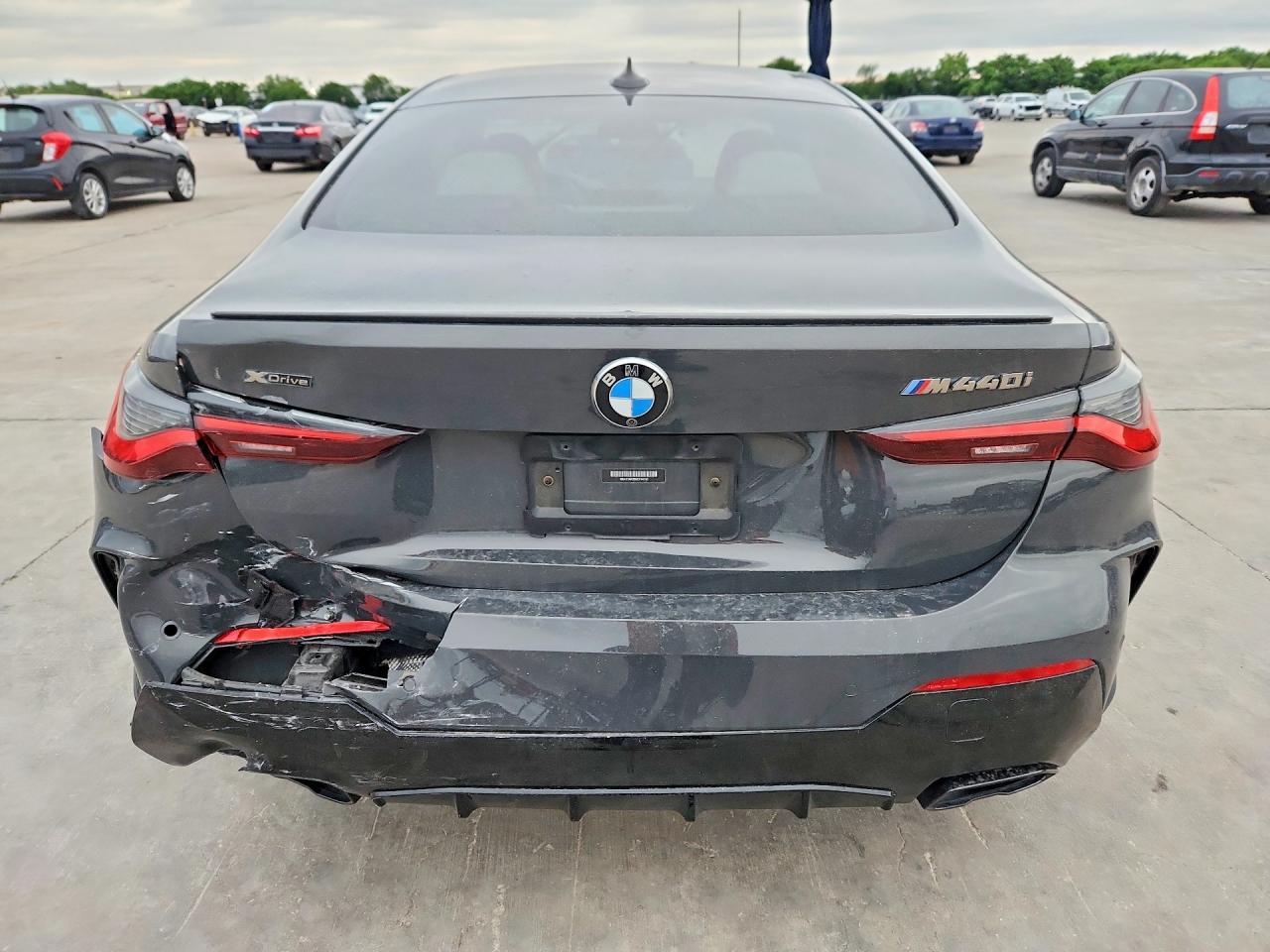 VIN WBA13AR05MCF44163 2021 BMW M440XI
