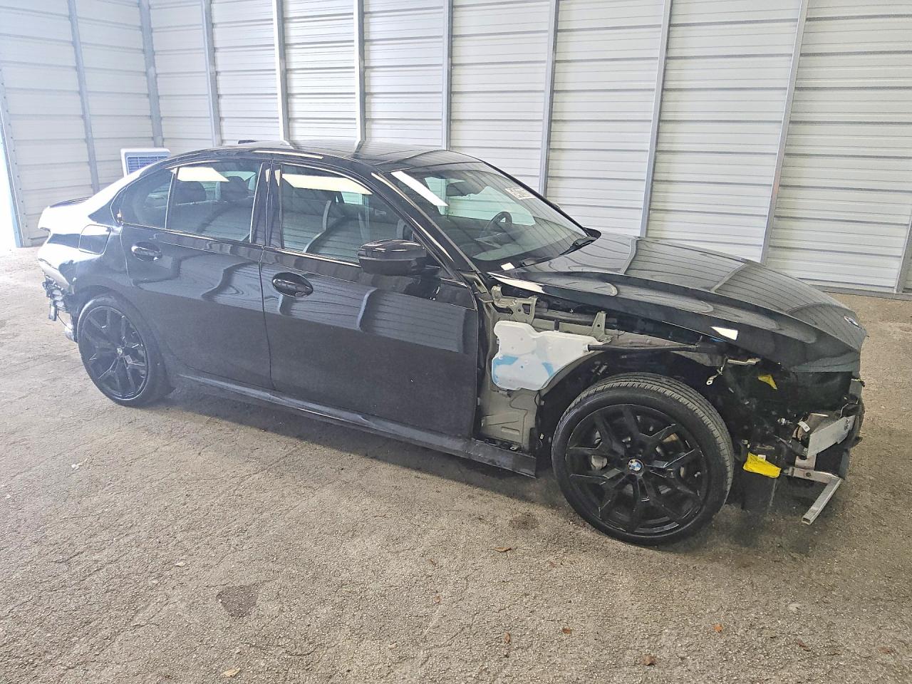 VIN 3MW69CW05T8F94200 2026 BMW 330I