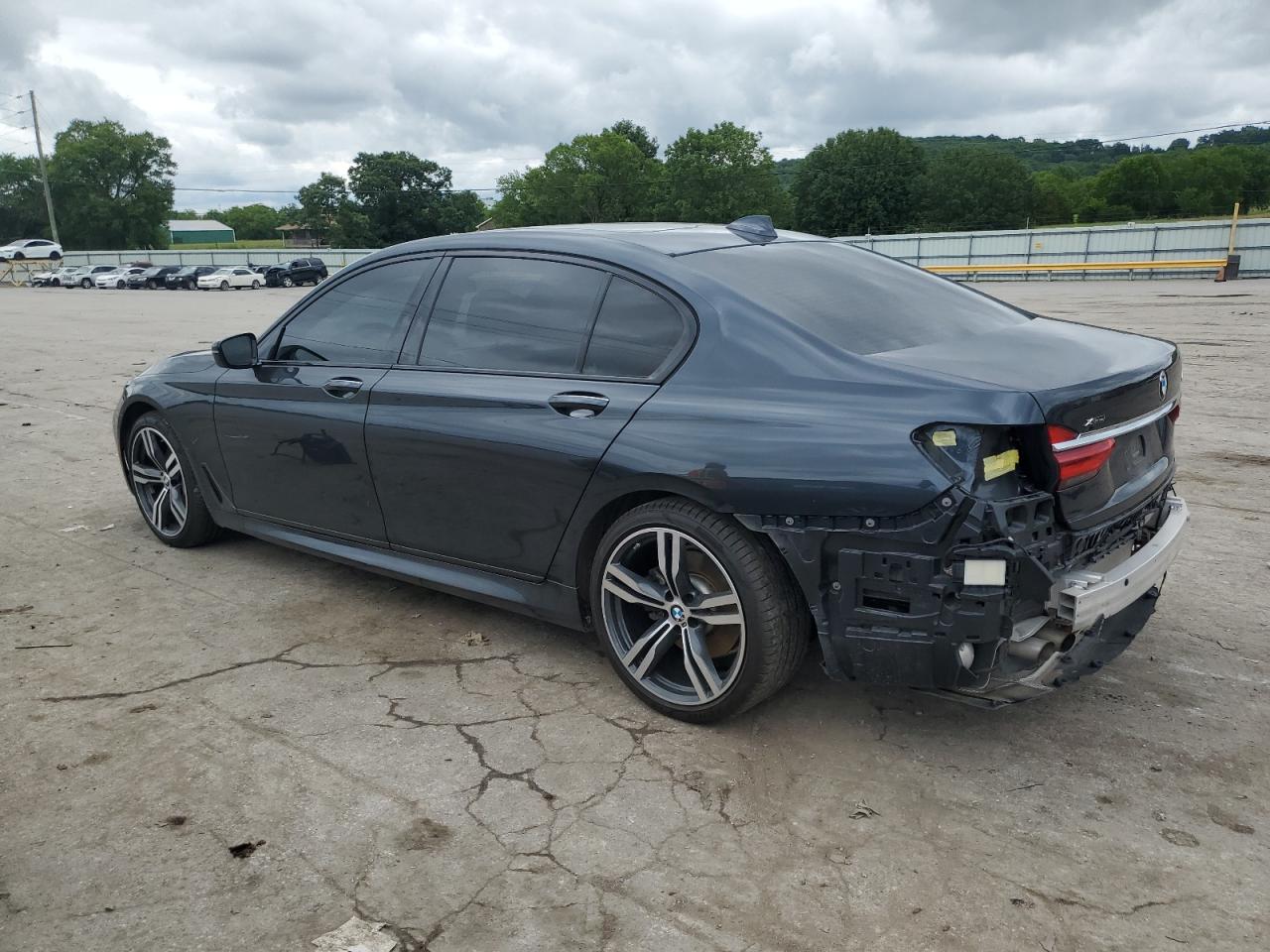 VIN WBA7F2C56KB239024 2019 BMW 750