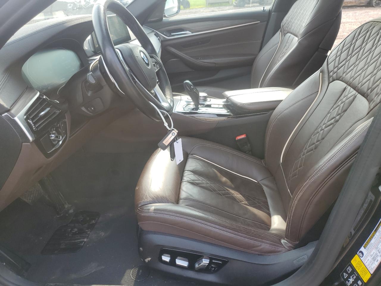 VIN WBAJS3C01LCD70209 2019 BMW 540