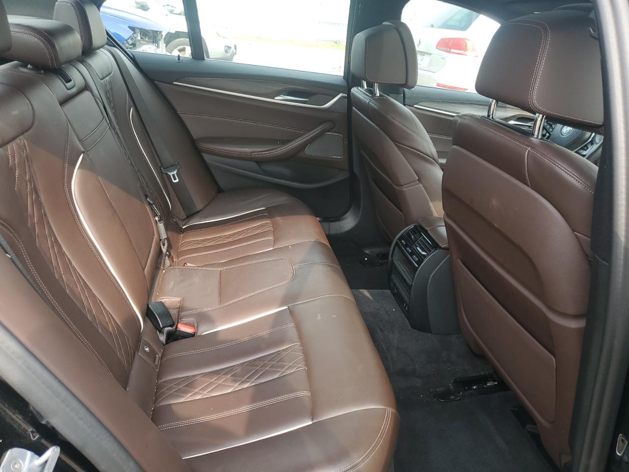 VIN WBAJS3C01LCD70209 2019 BMW 540