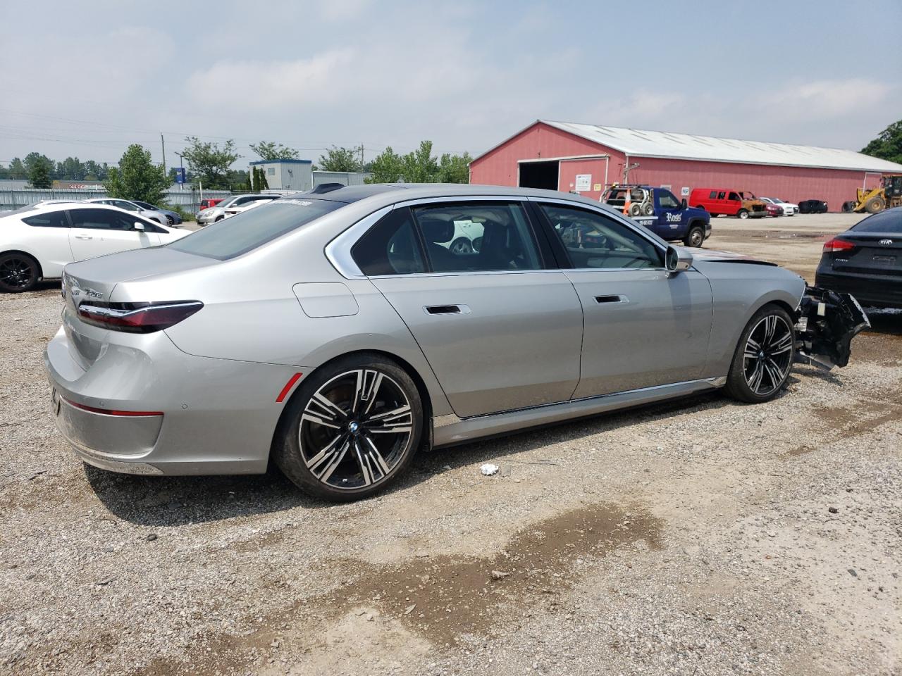 VIN WBA43EH0XRCN99329 2024 BMW 750 XE