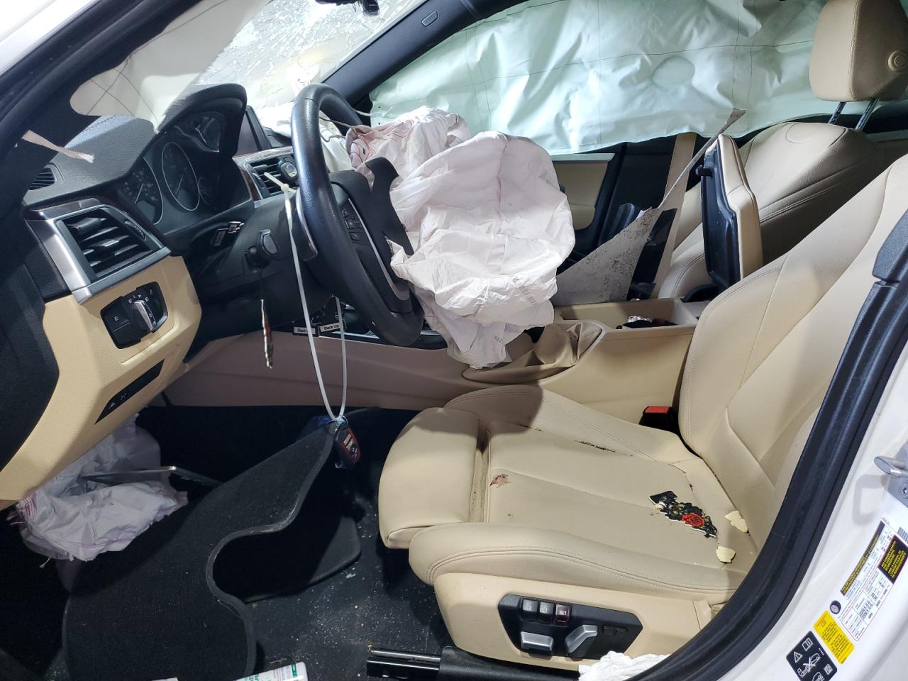 VIN WBA8Z9C51KB220773 2019 BMW 330XI GT