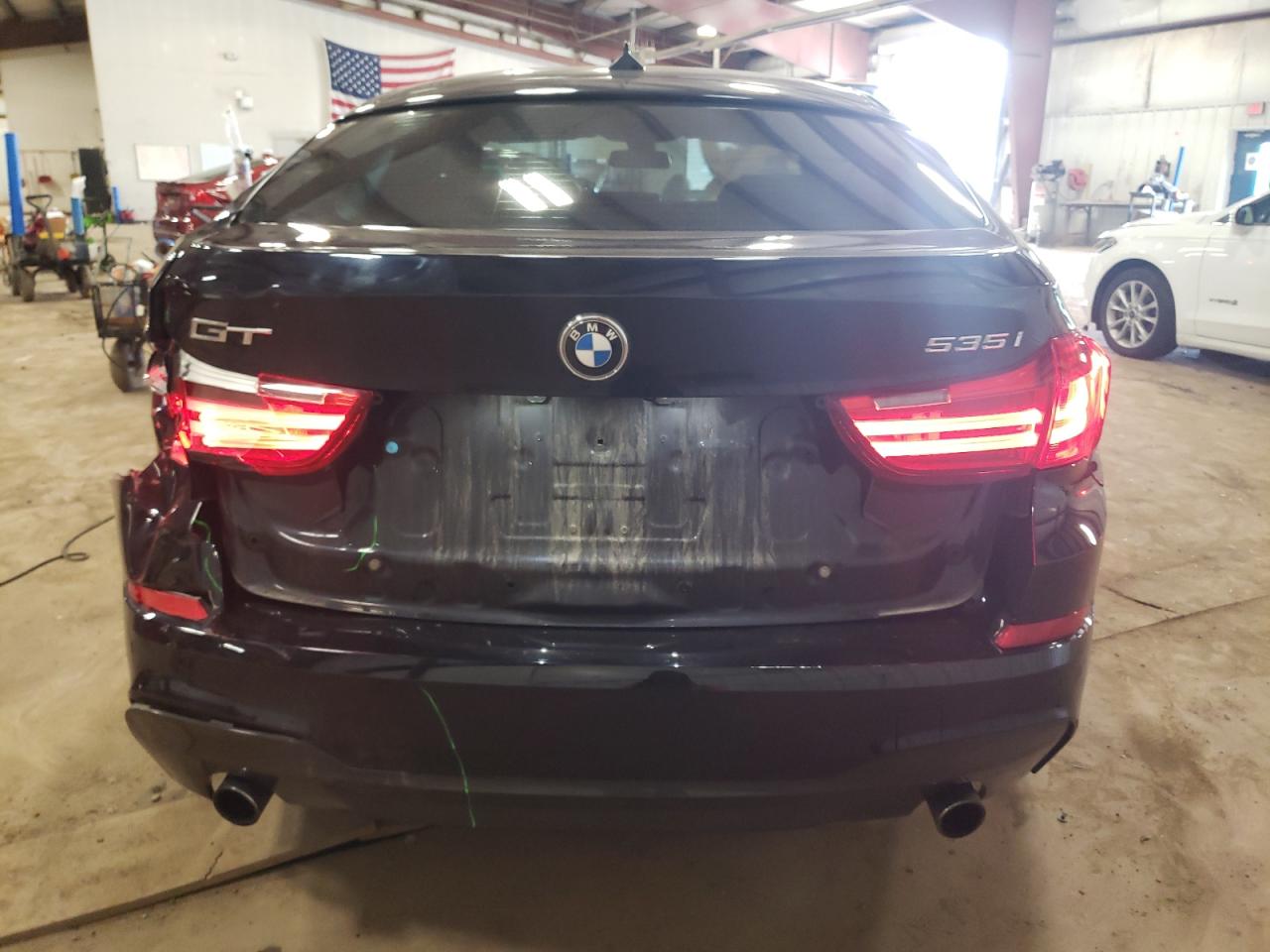 VIN WBA5M4C50HD186987 2017 BMW 535 XIGT