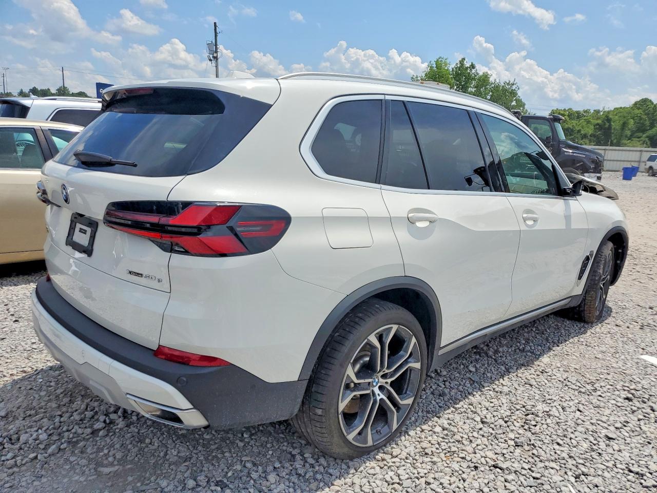 VIN 5UX43EU00S9X36658 2025 BMW X5