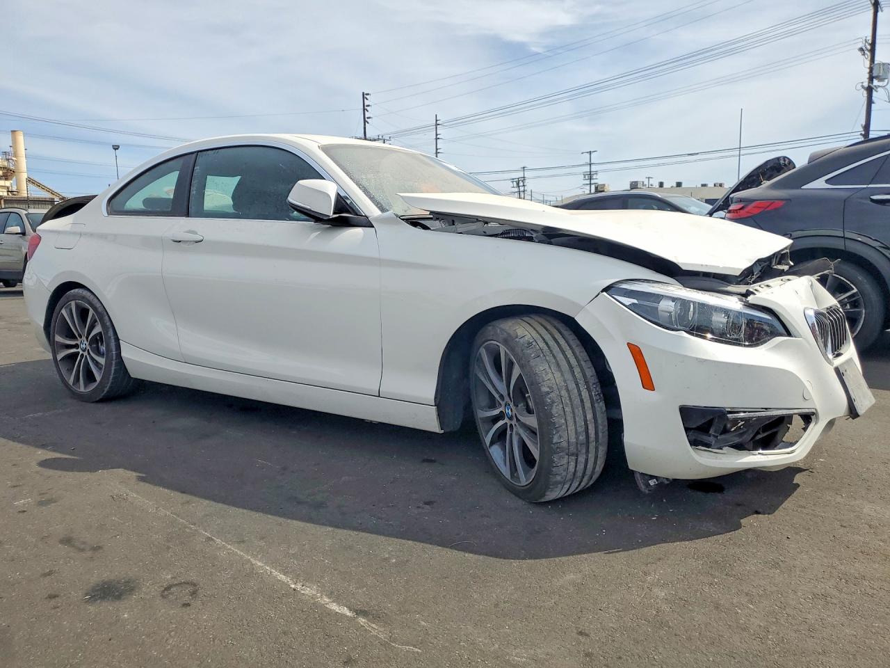 VIN WBA2J1C57JVB98549 2018 BMW 230I