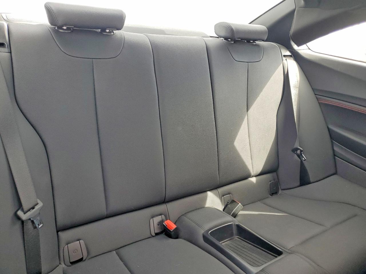 VIN WBA2J1C57JVB98549 2018 BMW 230I