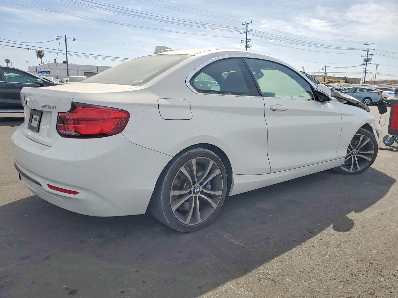 VIN WBA2J1C57JVB98549 2018 BMW 230I