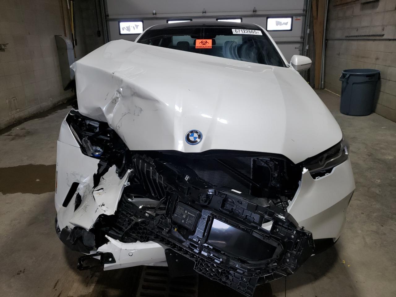 VIN WBY13HG05SCU83663 2025 BMW I5 XDRIVE
