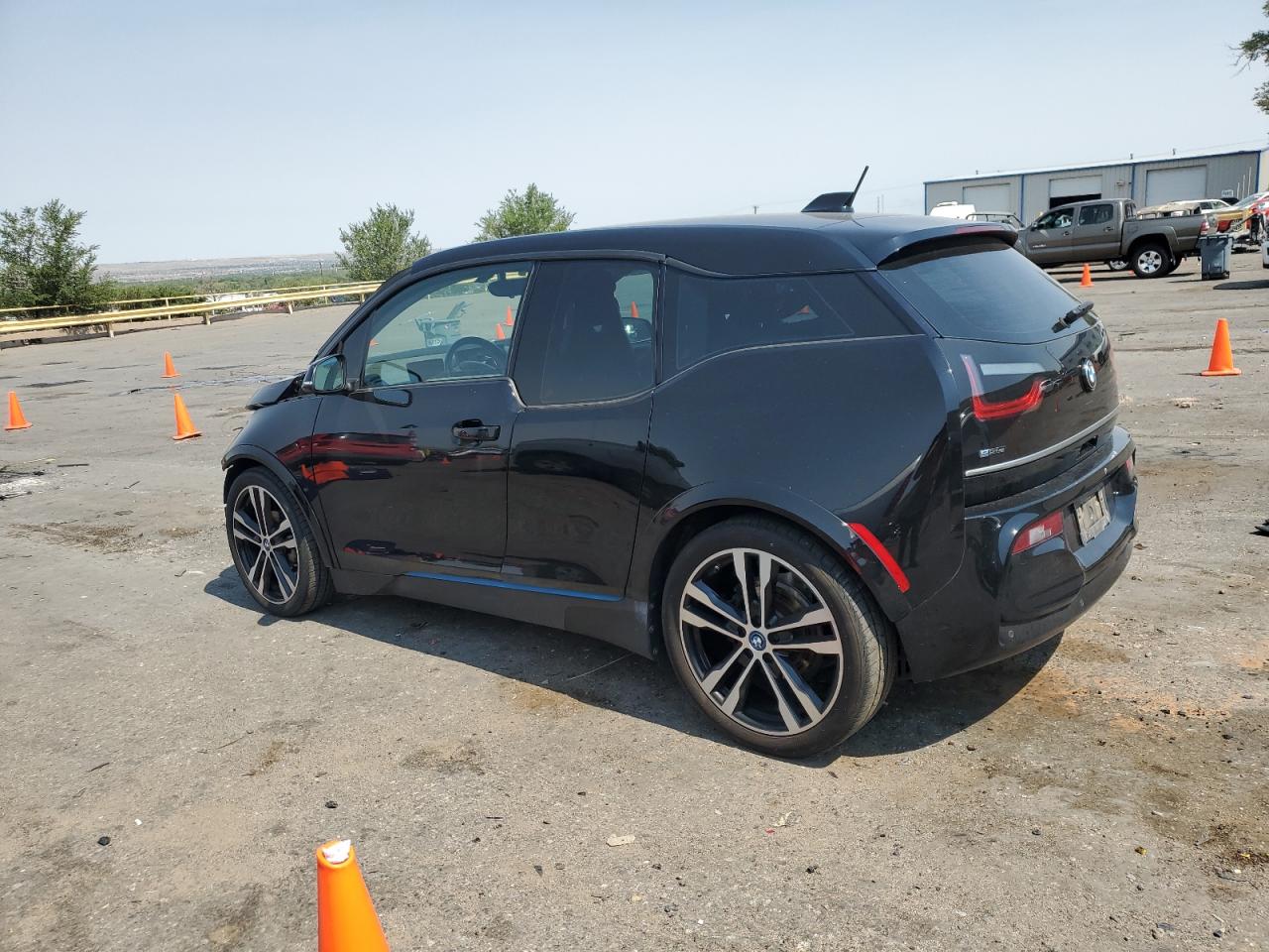 VIN WBY7Z8C51JVB87555 2018 BMW I3 S REX