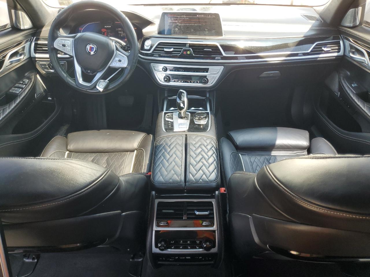 VIN WBA7U2C17MCE80416 2021 BMW ALPINA B7