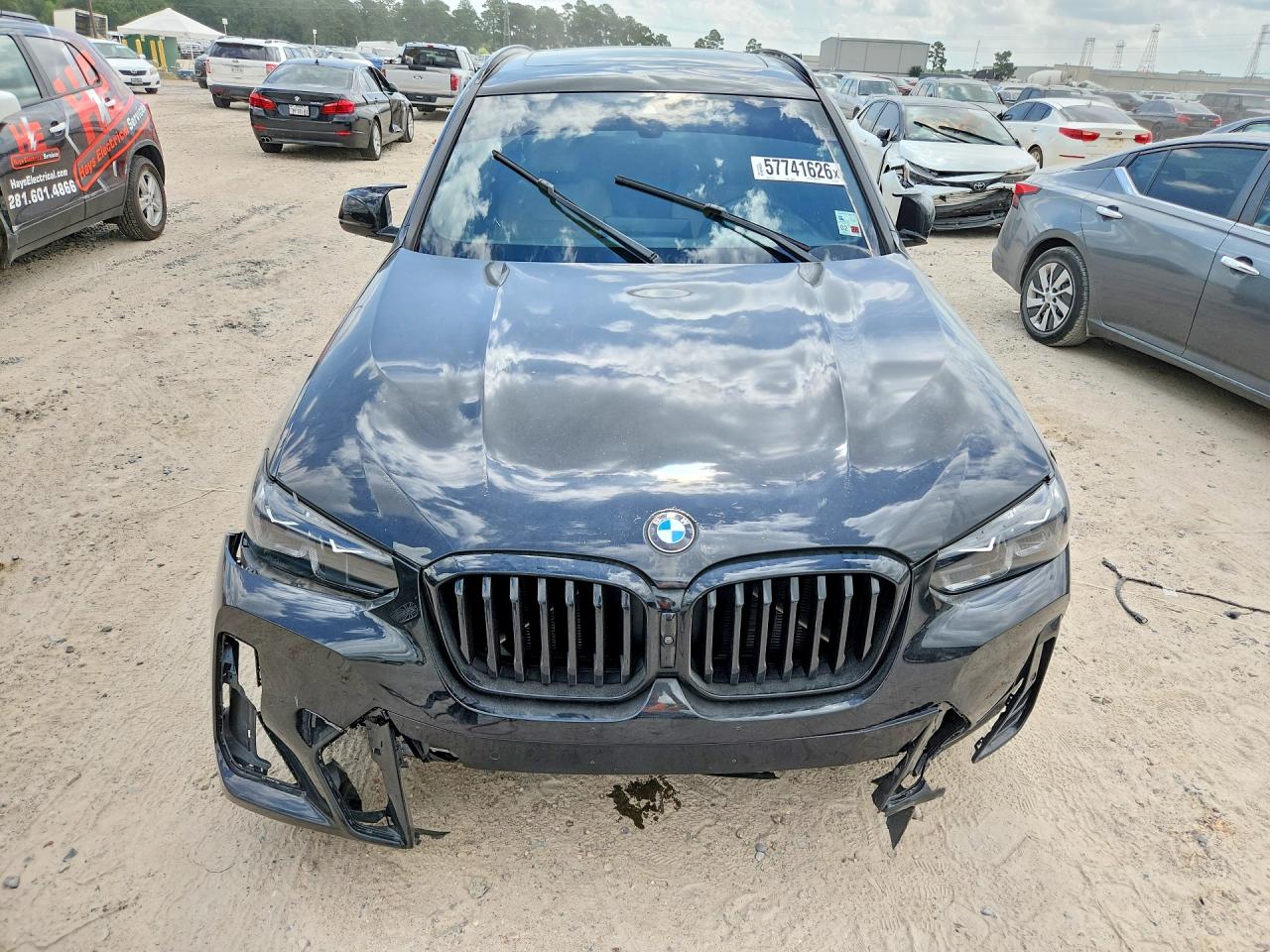 VIN 5UX43DP04R9X38817 2024 BMW X3