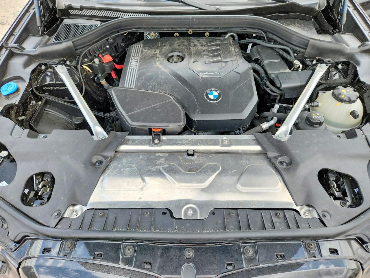 VIN 5UX43DP04R9X38817 2024 BMW X3