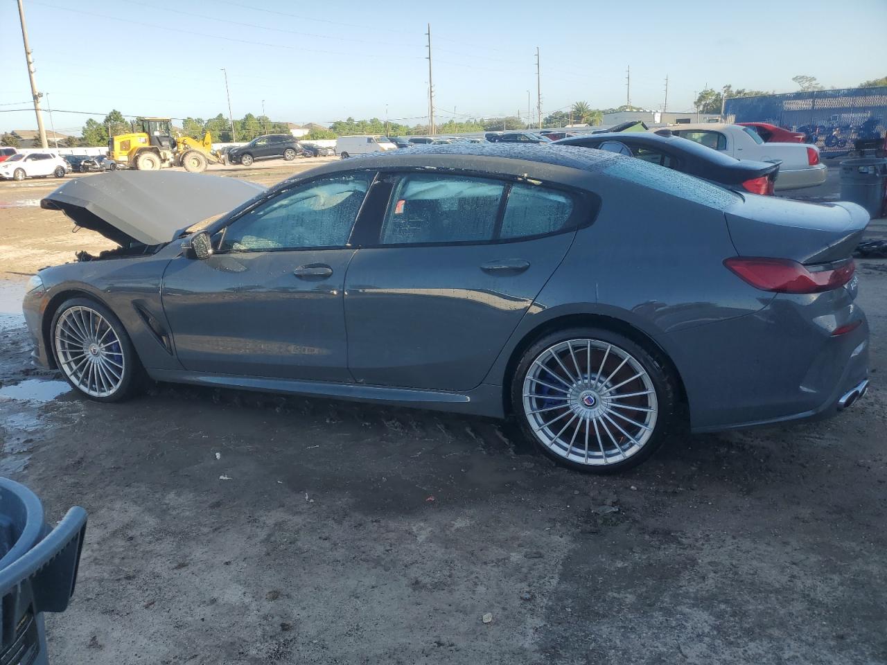 VIN WBAGX0C10NCH77265 2022 BMW ALPINA B8