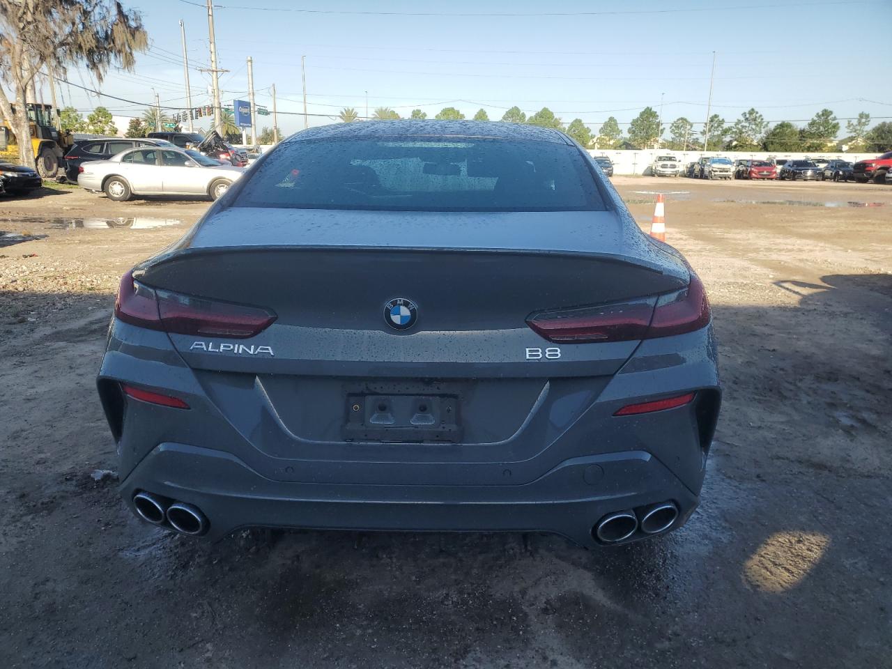 VIN WBAGX0C10NCH77265 2022 BMW ALPINA B8