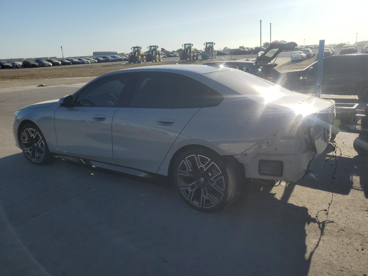 VIN WBY33FK06RCT06263 2024 BMW I5 EDRIVE 40