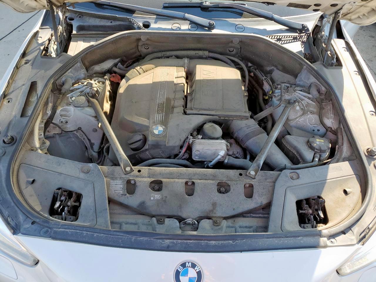 VIN WBA5M2C5XHG499208 2017 BMW 535 IGT