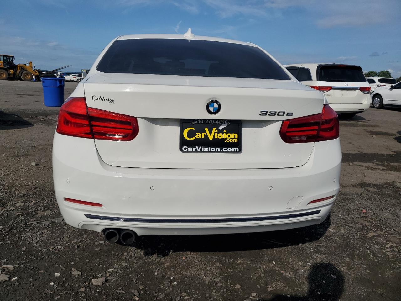 VIN WBA8E1C52JA762532 2018 BMW MOTORRAD 330E