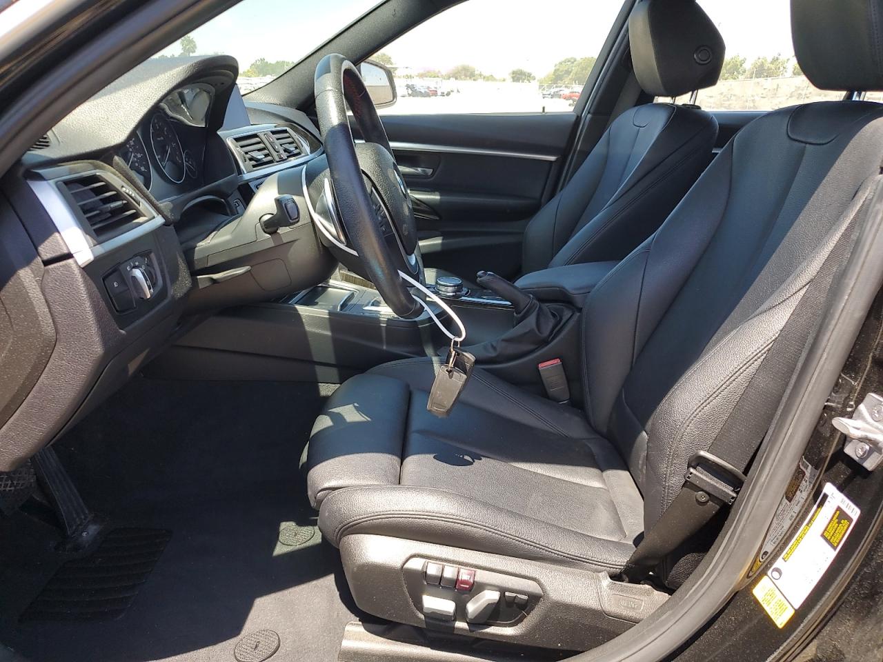VIN WBA8E5C58HK388830 2017 BMW 328 D