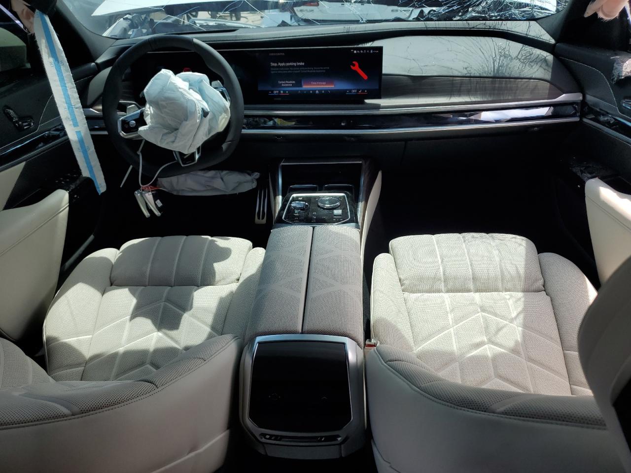 VIN WBA33EJ09SCV42891 2025 BMW 760