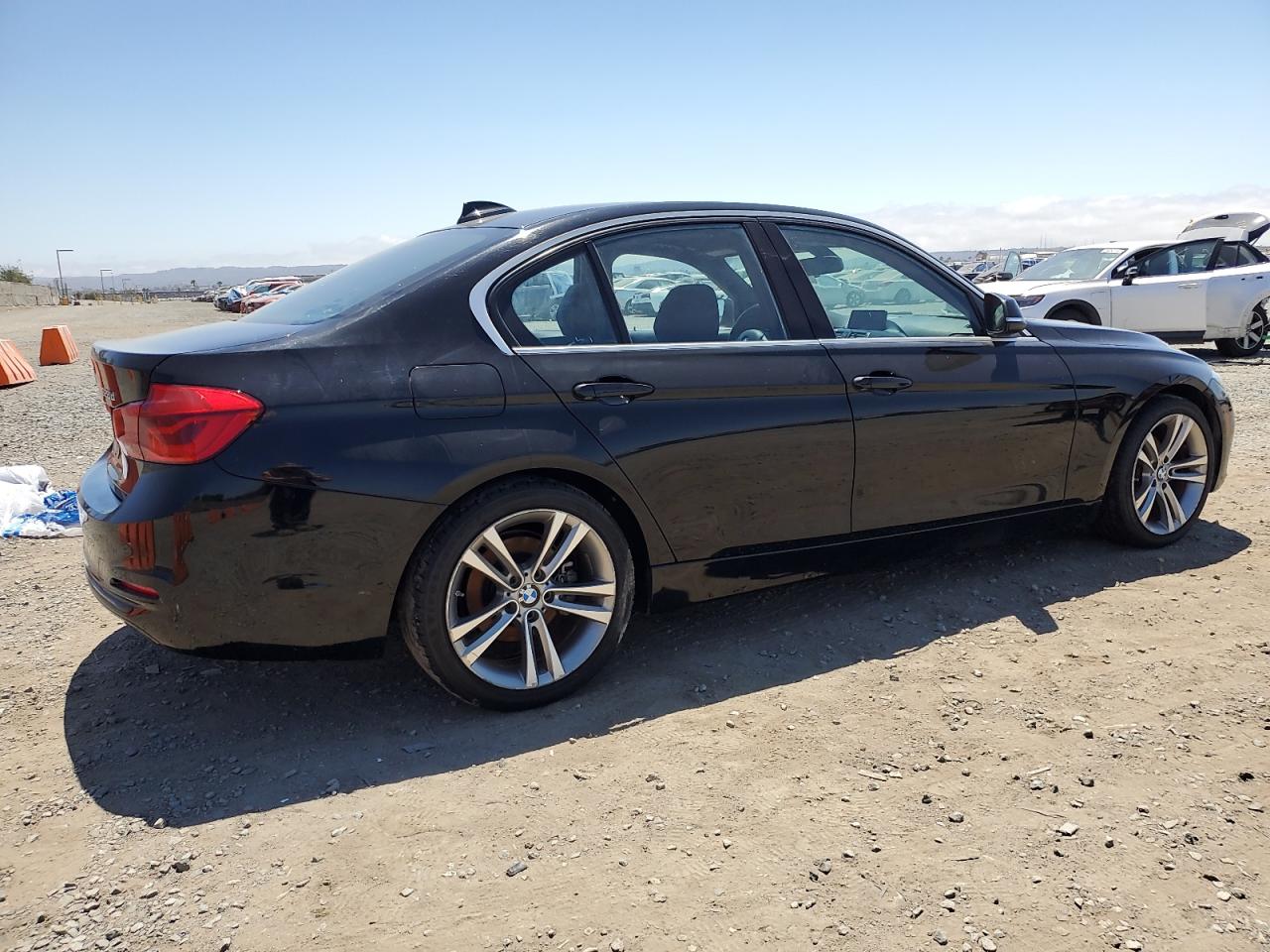 VIN WBA8E5C58HK388830 2017 BMW 328 D