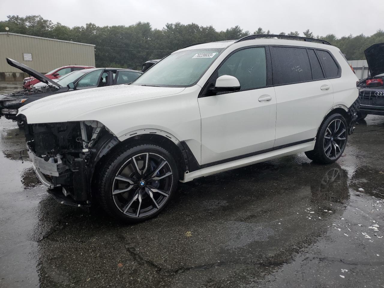 BMW X7 2021