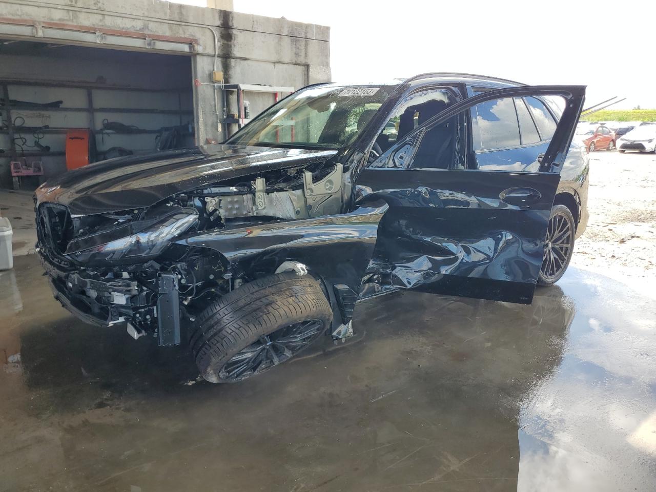 BMW X5 M60I 2024