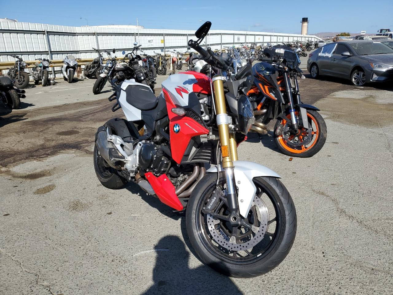 BMW F 900 R 2021