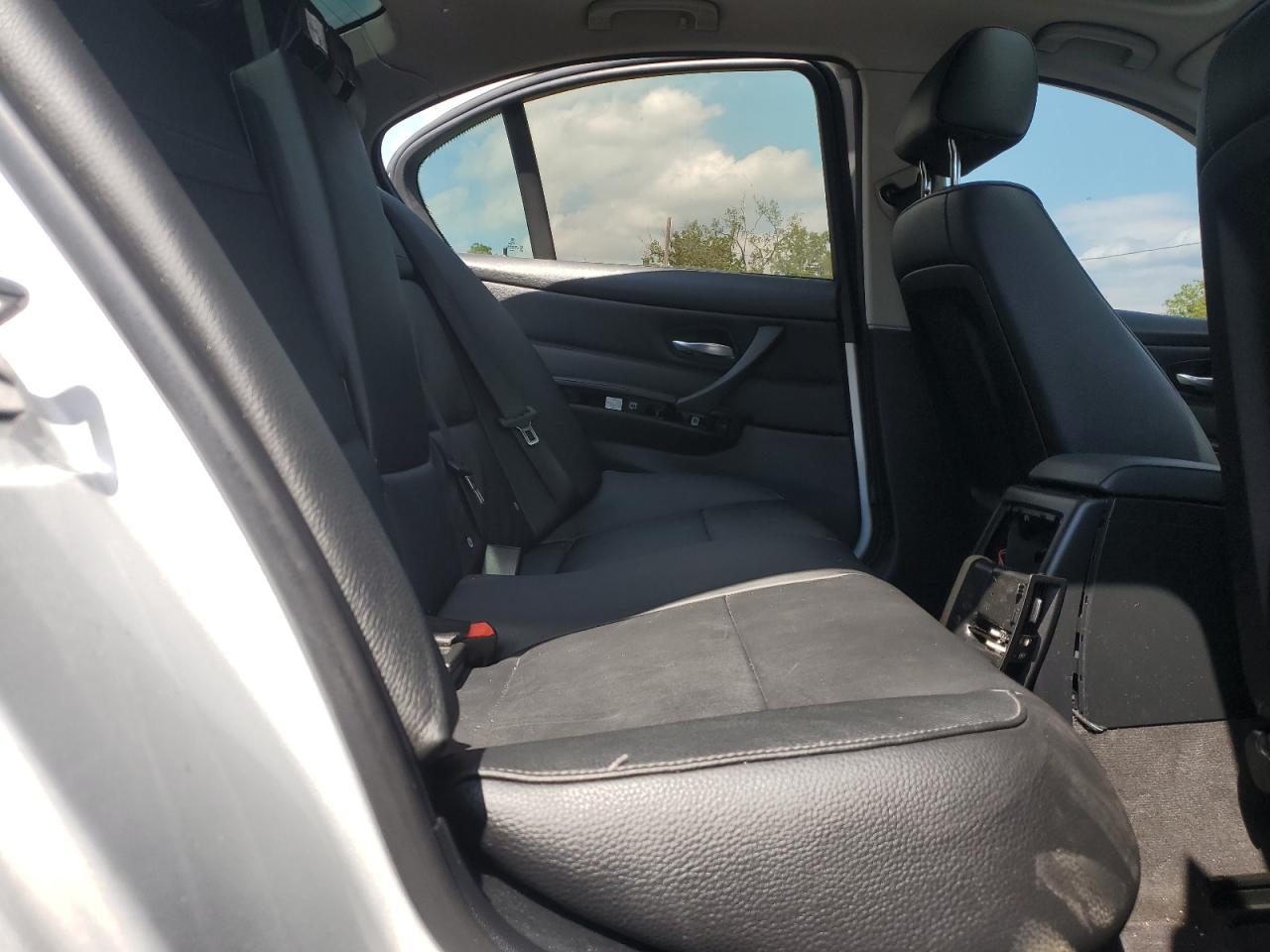 VIN WBAPK5C57BA654677 2022 BMW 328 XI SULEV