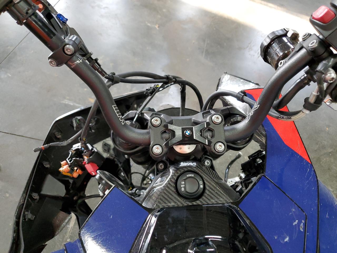 VIN WB10E9305S6L33003 2025 BMW M 1000 XR