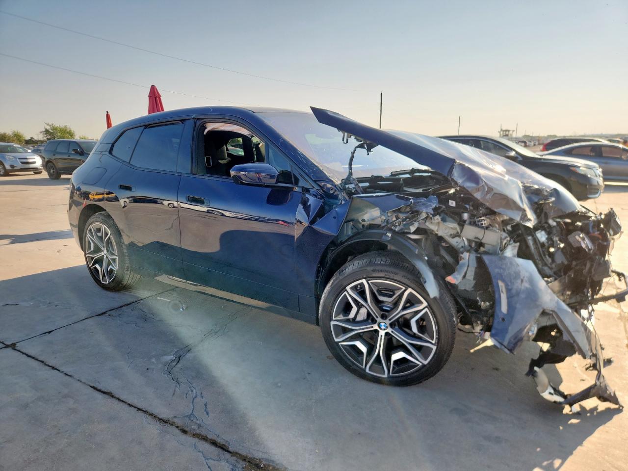 VIN WB543CF07TCV77673 2026 BMW IX XDRIVE4
