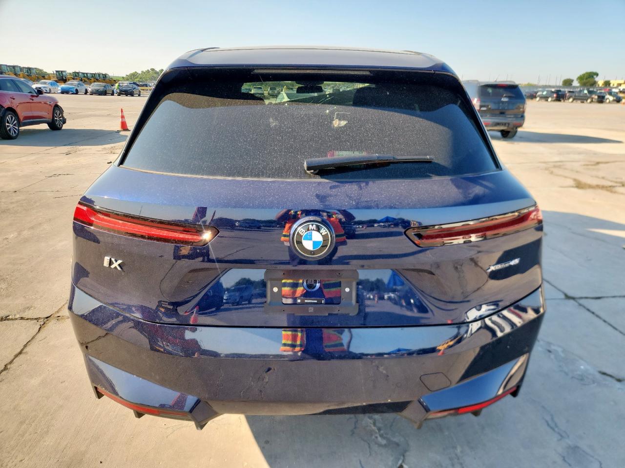 VIN WB543CF07TCV77673 2026 BMW IX XDRIVE4